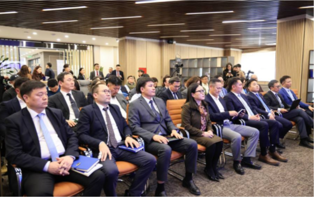 Эдийн засаг 6.8 хувиар өссөн ч гадаадын шууд хөрөнгө оруулалт буурчээ